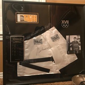 Signed Muhammad Ali Boxing Shorts & Olympi…